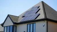 Daarom wil iedereen nu plotseling een thuisbatterij